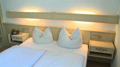 Zum Neuen Schwan Otel Walluf Dış mekan fotoğraf