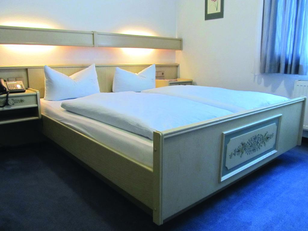Zum Neuen Schwan Otel Walluf Dış mekan fotoğraf