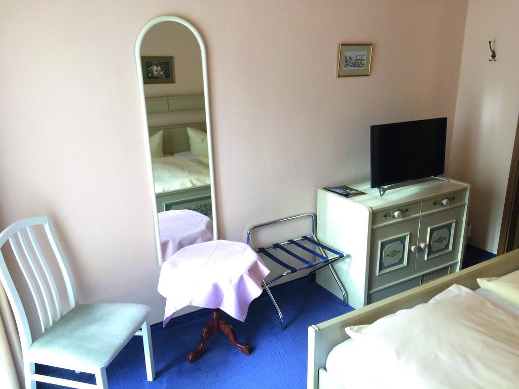 Zum Neuen Schwan Otel Walluf Dış mekan fotoğraf