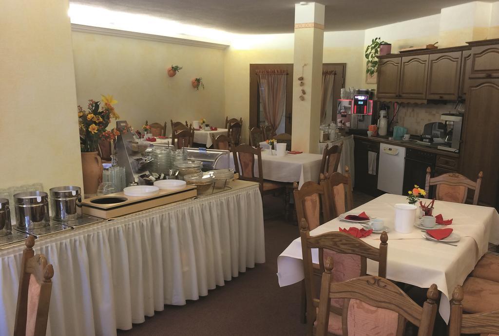 Zum Neuen Schwan Otel Walluf Dış mekan fotoğraf