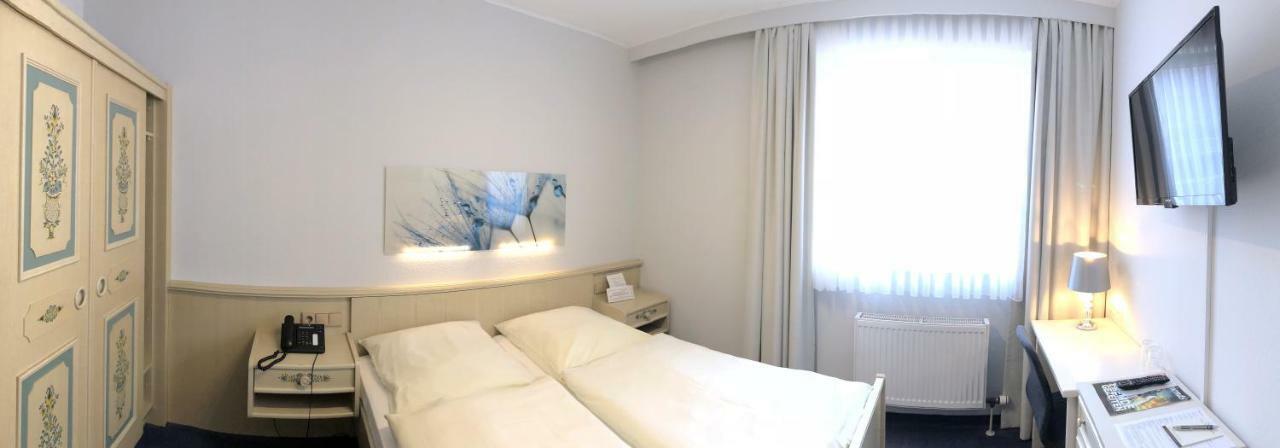 Zum Neuen Schwan Otel Walluf Dış mekan fotoğraf